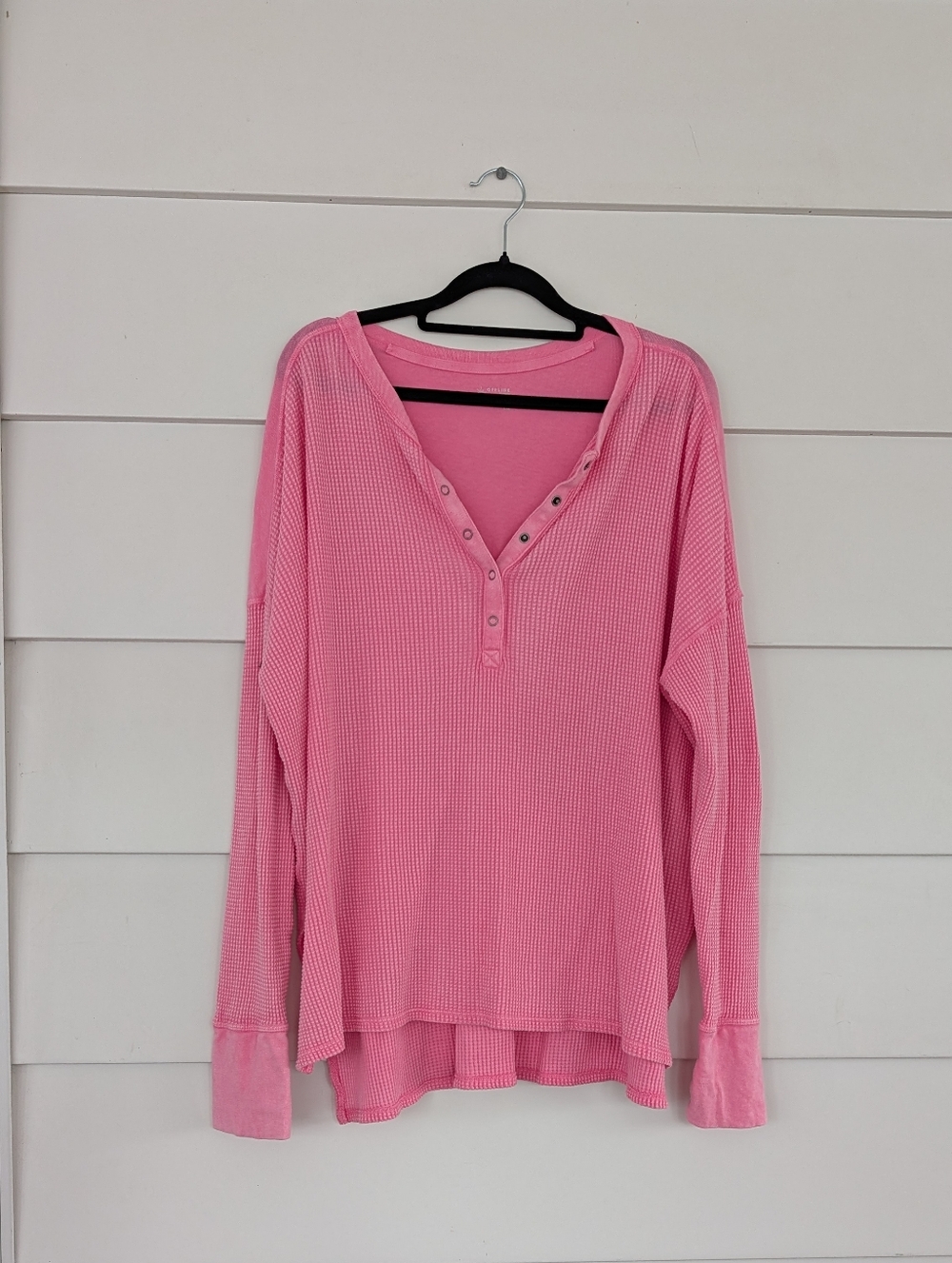 Offline By Aerie Women’s Pink Waffle Knit Henley Top, L